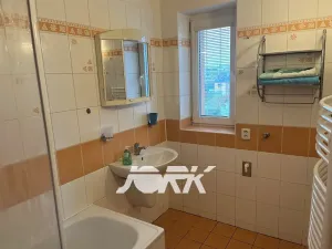 Pronájem bytu 3+1, Pardubice, Teplého, 79 m2