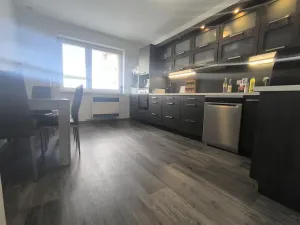 Pronájem bytu 2+1, Hradec Králové, Vocelova, 75 m2