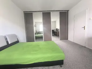 Pronájem bytu 2+1, Hradec Králové, Vocelova, 75 m2