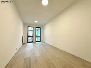 Pronájem bytu 2+1, Praha - Libeň, Zenklova, 74 m2