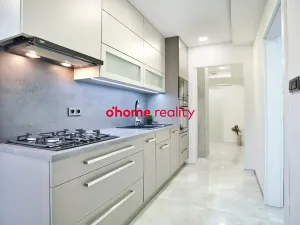 Pronájem bytu 2+1, Olomouc, Jarmily Glazarové, 62 m2