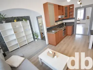 Prodej bytu 2+kk, Plzeň, Politických vězňů, 56 m2