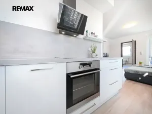 Prodej bytu 2+kk, Praha - Hlubočepy, Hugo Haase, 55 m2