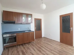 Pronájem bytu 2+kk, Teplice, Jankovcova, 42 m2