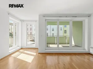 Prodej bytu 2+1, Praha - Žižkov, Táboritská, 64 m2