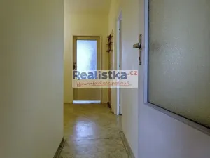 Prodej bytu 4+1, Plzeň, Strážnická, 83 m2