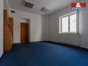 Pronájem kanceláře, Jeseník, nám. Svobody, 63 m2