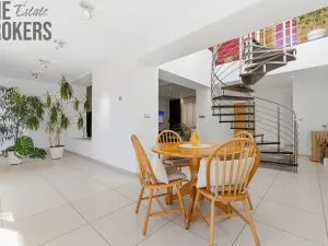 Prodej rodinného domu, Omice, Brněnská, 218 m2