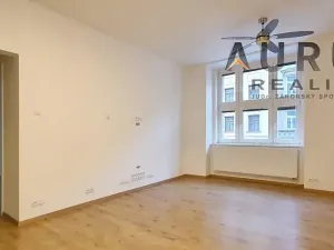 Pronájem bytu 3+kk, Praha - Nusle, Mojmírova, 74 m2