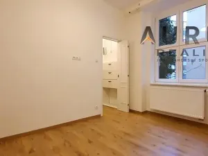 Pronájem bytu 3+kk, Praha - Nusle, Mojmírova, 74 m2