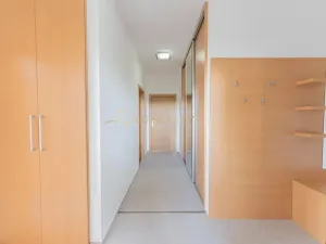 Pronájem bytu 3+kk, Olomouc, Jarmily Glazarové, 75 m2