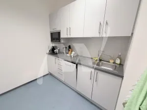 Pronájem kanceláře, Praha - Nové Město, náměstí Republiky, 73 m2