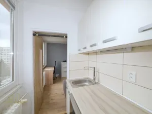 Pronájem bytu 1+1, Praha - Střížkov, Varnsdorfská, 26 m2