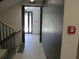 Pronájem obchodního prostoru, Praha - Žižkov, Olgy Havlové, 71 m2