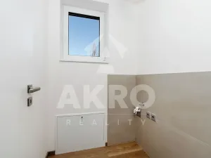 Prodej bytu 4+kk, Praha - Klánovice, Holekova, 158 m2