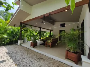 Prodej rodinného domu, Puerto Carrillo, Kostarika, 210 m2