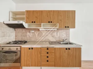 Prodej bytu 3+1, Praha - Stodůlky, Heranova, 70 m2