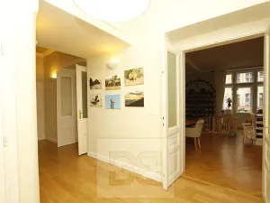 Pronájem bytu 4+kk, Praha - Vršovice, Kodaňská, 145 m2
