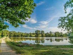 Prodej bytu 2+1, Slaný, Plynárenská, 49 m2