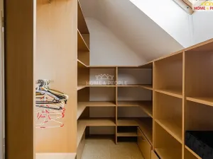 Prodej rodinného domu, Stanovice, 200 m2