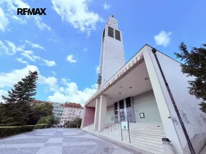 Prodej bytu 2+kk, Praha - Vršovice, Holandská, 40 m2