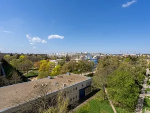 Prodej bytu 1+kk, Praha - Prosek, Vysočanská, 37 m2