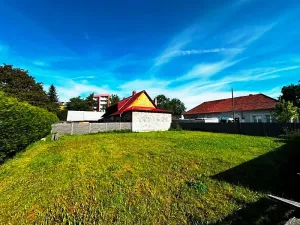 Prodej komerčního pozemku, Kunín, 338 m2