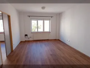 Pronájem bytu 3+1, České Budějovice, Jeronýmova, 108 m2