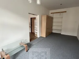 Pronájem bytu 2+kk, Praha - Malá Strana, 38 m2
