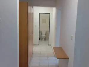 Pronájem bytu 2+kk, Karlovy Vary, Moravská, 82 m2