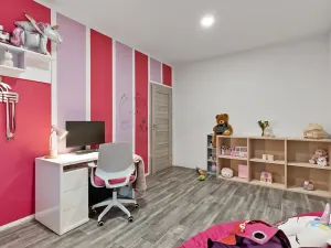 Prodej rodinného domu, Hrdlořezy, 126 m2