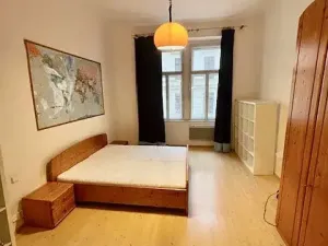 Prodej bytu 3+1, Praha - Malá Strana, Petřínská, 75 m2