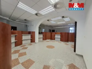 Pronájem kanceláře, Chodov, Staroměstská, 220 m2
