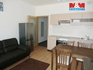 Pronájem bytu 1+kk, Praha - Horní Měcholupy, Modenská, 33 m2