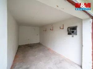 Prodej garáže, Šternberk, Závodní, 18 m2