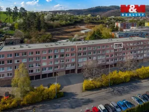 Prodej bytu 2+kk, Králův Dvůr, Nad Stadionem, 41 m2