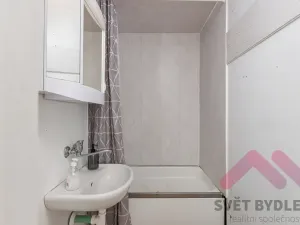 Pronájem bytu 1+1, Praha - Bohnice, Katovická, 55 m2