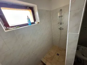 Prodej skladu, Jedlová, 1346 m2