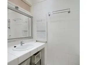 Pronájem bytu 2+1, Praha - Staré Město, Benediktská, 63 m2