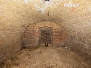 Prodej pozemku pro bydlení, Drnholec, nám. Svobody, 2111 m2