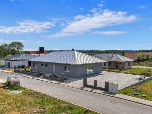 Prodej rodinného domu, Sukorady, 200 m2