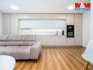 Prodej bytu 3+kk, Hradec Králové - Pražské Předměstí, Bohuslava Martinů, 85 m2