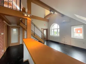 Pronájem kanceláře, Praha - Kobylisy, Zdibská, 127 m2