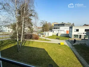 Pronájem kanceláře, Valašské Meziříčí, Vsetínská, 154 m2