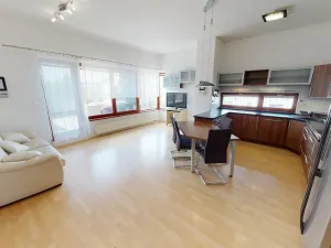 Pronájem bytu 3+kk, Praha - Štěrboholy, Laudonova, 135 m2