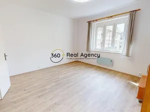 Pronájem bytu 2+kk, Praha - Nusle, V zálomu, 46 m2