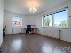 Pronájem bytu 1+kk, Odolena Voda, Pod Tvrzí, 42 m2