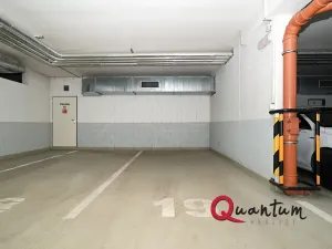 Pronájem bytu 2+kk, Praha - Řeporyje, Dělená, 56 m2