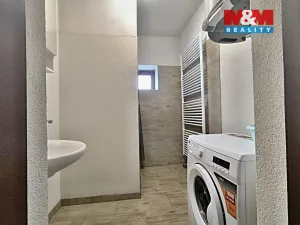 Prodej výrobních prostor, Bořetín, 1393 m2