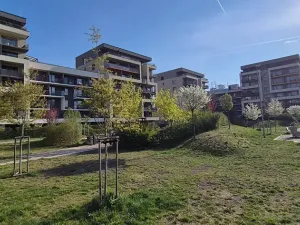 Pronájem bytu 2+kk, Praha - Modřany, Komořanská, 50 m2